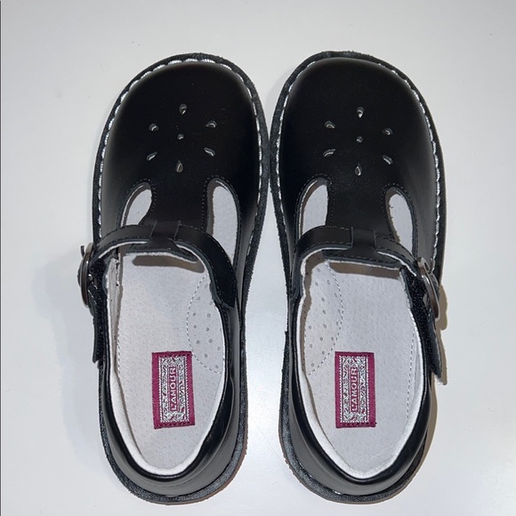 Lamour Classic Black Kids Shoes - Picture 6 of 6